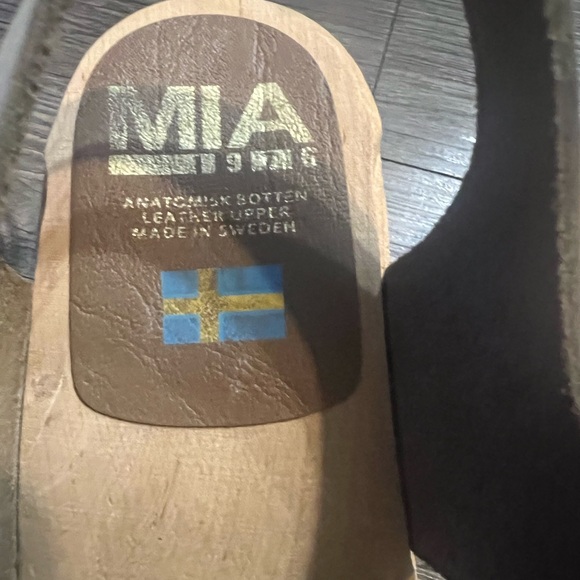 MIA Swedish Tan Wooden Heel Clogs - Picture 12 of 15